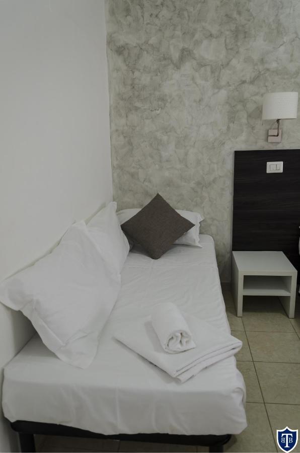 Tiburtina Inn Guest House Róma Kültér fotó
