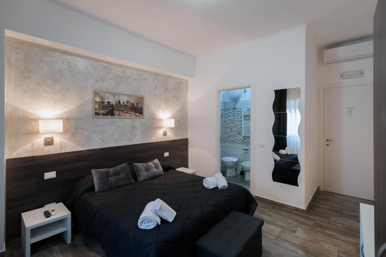 Tiburtina Inn Guest House Róma Kültér fotó