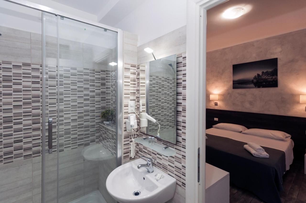 Tiburtina Inn Guest House Róma Kültér fotó